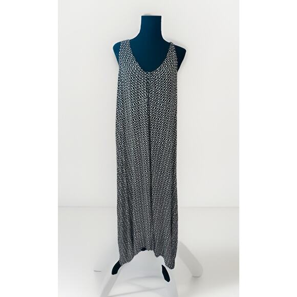 Anne Klein Dresses & Skirts - Anne Klein AK Maxi Sun Beach Dress Shark Bite Hem Black White Geometric Med M